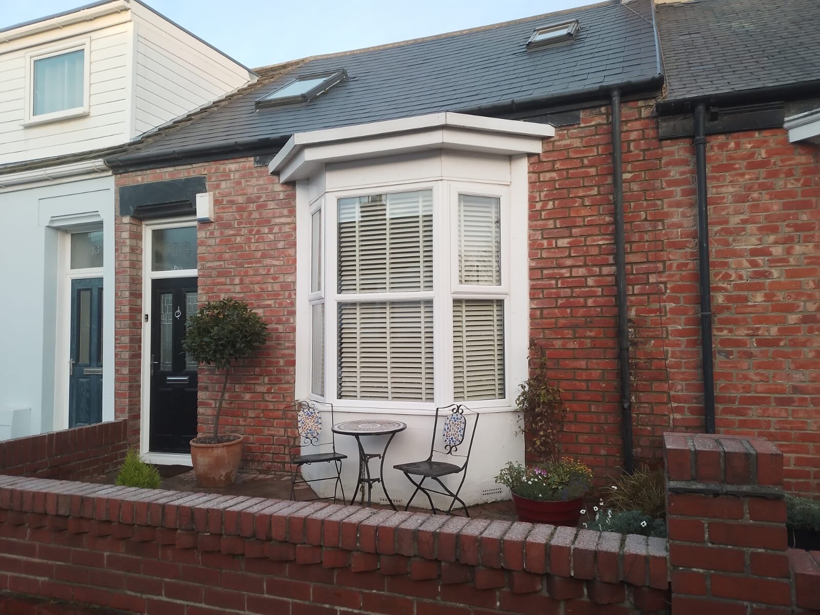 Bay window terrace exterior refurbishment